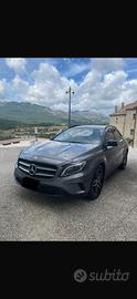 Mercedes GLA 220