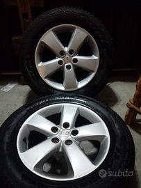 Suzuki Grand Vitara cerchi lega + Pneumatici