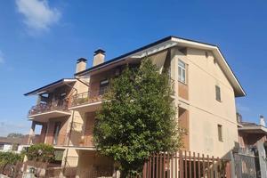 Attico/Mansarda Roma [Villadossola125VenVRG] (Bocc