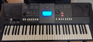 Tastiera YAMAHA