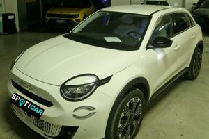 FIAT 600 1.2 hybrid La Prima 110cv auto