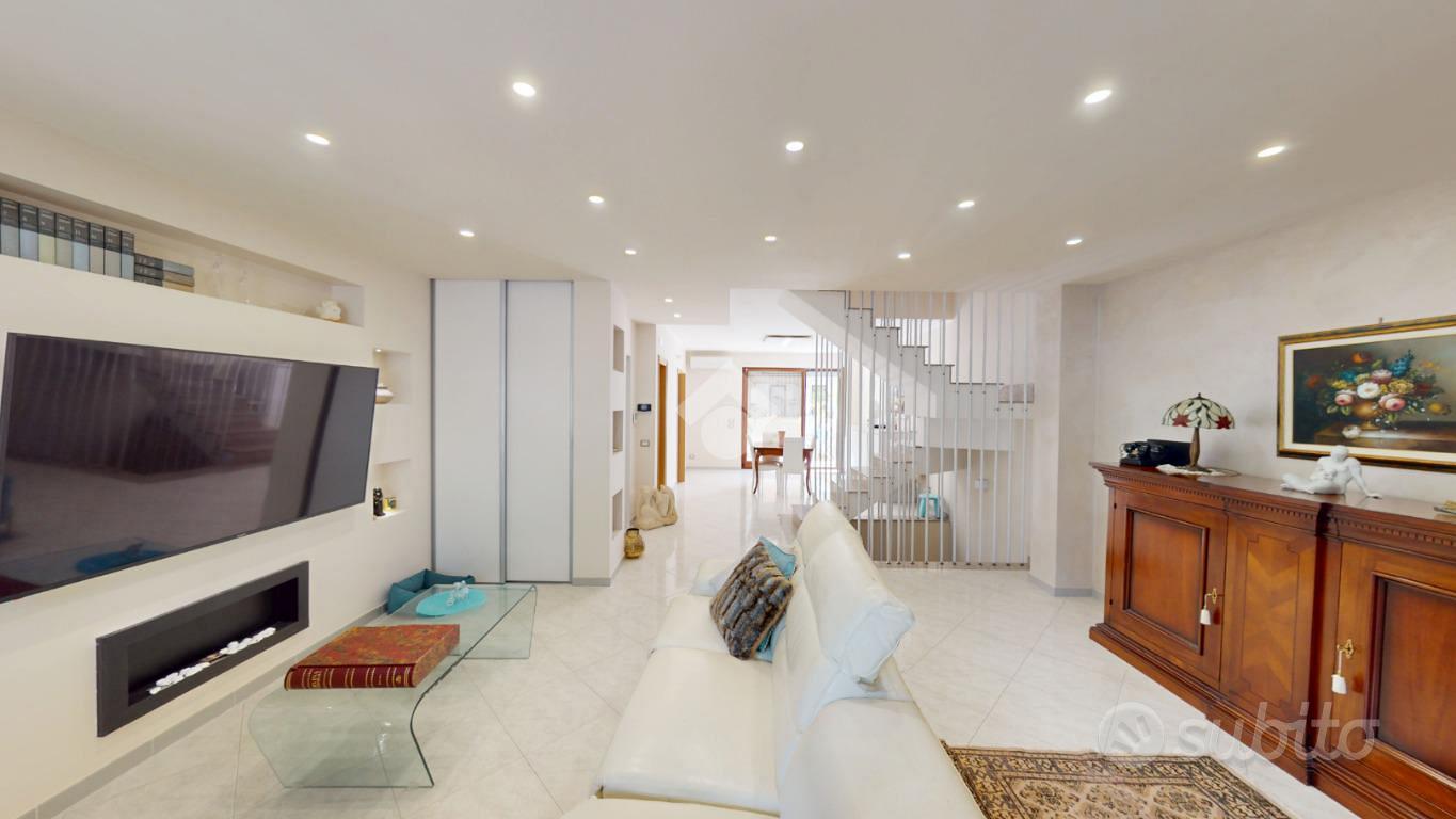 VILLA A SCHIERA A BRINDISI - Vista 5