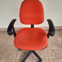 SEDIA DA UFFICIO CON BRACCIOLI 