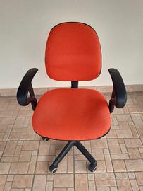 SEDIA DA UFFICIO CON BRACCIOLI 