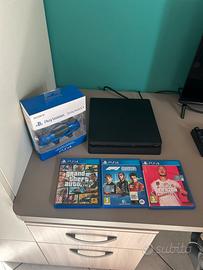 Playstation 4 slim + 3 giochi