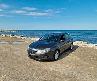 Lancia Delta 1.6 multijet 120cv Platino 2010