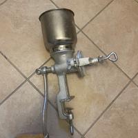 mulino macina malto a dischi