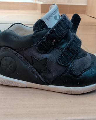 Scarpa bimbo - Biomeccanics
