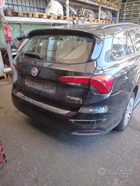 FIAT TIPO(6J) 1.6MTJ 2018-RICAMBI USATI