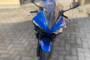 Yamaha YZF R6 (2003)