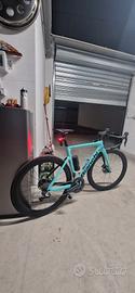 bianchi aria disco ultegra tg 53