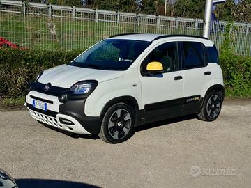 Fiat Panda Pandina Cross 1.0 FireFly S&S Hybrid