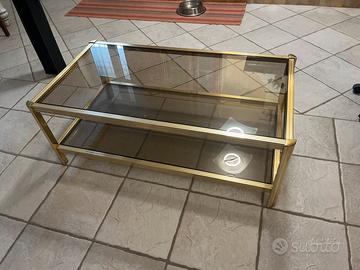 Tavolino per arredare