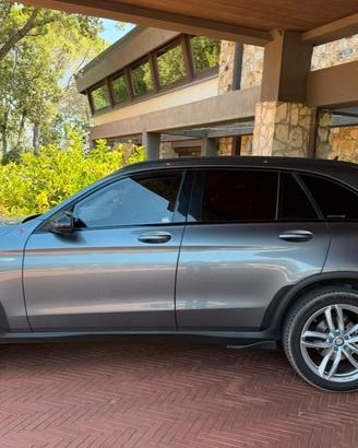 Mercedes GLC 220d Premium Plus - AMG line (4 matic