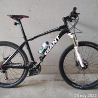 Mountain bike GIANT