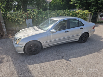 Mercedes classe c w203 220cdi del 2004