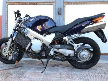Vfr 800 vtec ricambi honda vfr 800 vtec 2003