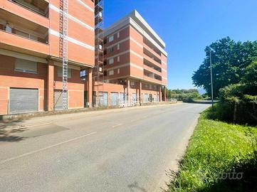 2 LOCALI A CISTERNA DI LATINA