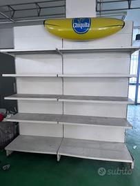 Scaffale in ferro bianco