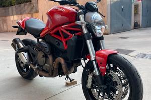 Ducati Monster 821