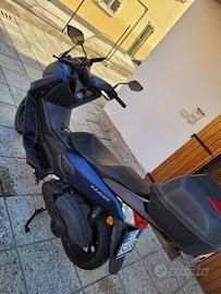 Yamaha nmax 125cc