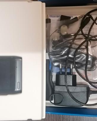 Nokia  N8