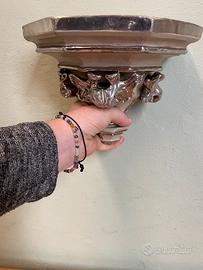 Mensola antica in ceramica