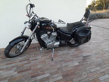 HONDA SHADOW 600
