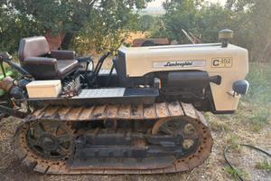 Trattore cingolato Lamborghini 452 con fresa