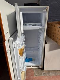 Frigorifero da incasso 220lt