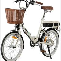 BICICLETTA ELETTRICA pieghevole, come nuova.