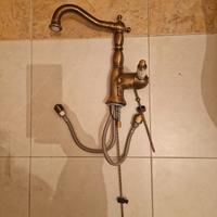 RUBINETTERIA E ACCESSORI DA BAGNO 