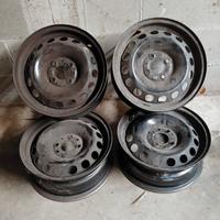 Cerchi acciaio Fiat 4 fori R13