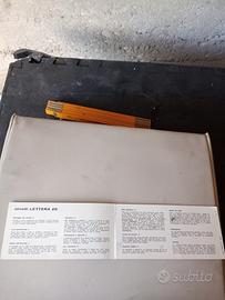 Macchina da scrivere Olivetti 