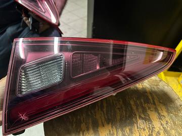 Fanali posteriori led Giulia 2016