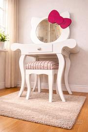 Splendida consolle per trucco di Hello Kitty,
