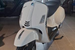 Vespa GTS 310 hpe Super 2026