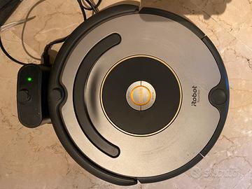 iRobot Roomba 616 funzionante con base originale