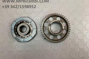 RUOTA LIBERA SUZUKI GSXR 600 1999 1998 GSX R 2000