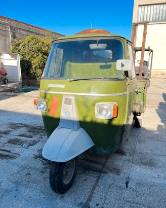 Ape MP 600 e AD 175 Motocarro Piaggio