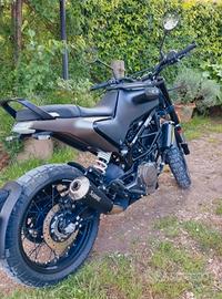 Husqvarna Svartpilen 401cc