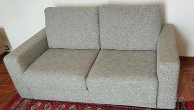 Divano due posti 
