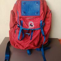 Zaino Invicta Monviso 4 da trekking montagna