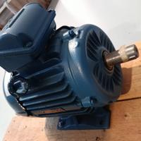 MOTORE WEG TRIFASE 2 POLI 4 kW