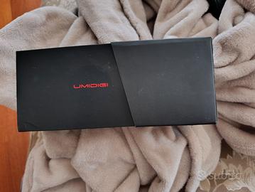  telefoni cellulari umidigi e blu boo