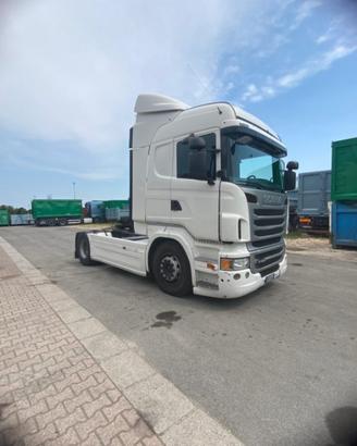 SCANIA SCANIA 440 USATO TRATTORE CON RALLA