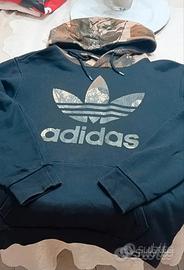 Felpa Adidas,taglia.S, unisex , con cappuccio € 7