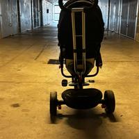 Passeggino - triciclo