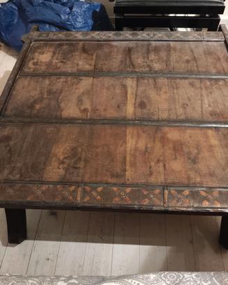 Tavolo basso etnico 100 * 100 cm