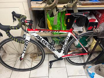 Bici da corsa in carbonio parkpre